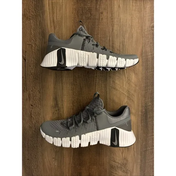 Nike Men Size 8.5 Free Metcon 5 Smoke Grey White Gym Training Shoes DV3949-003