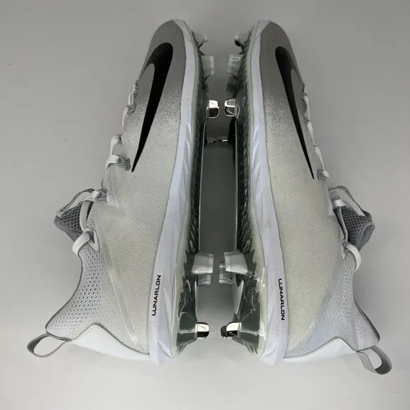 Nike Mens 852686-102 Gray/White Lunar Vapor Ultrafly Elite Size 15 Cleats Shoes