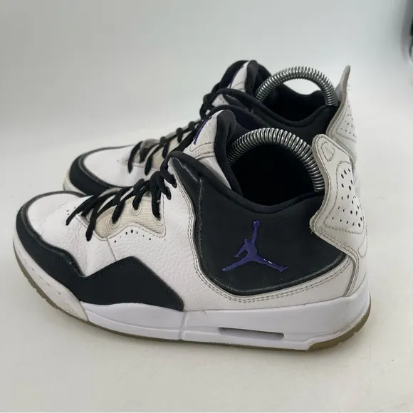 Nike Men’s Air Jordan Courtside 23 White Black Mid Top Basketball Shoes-Size 7.5
