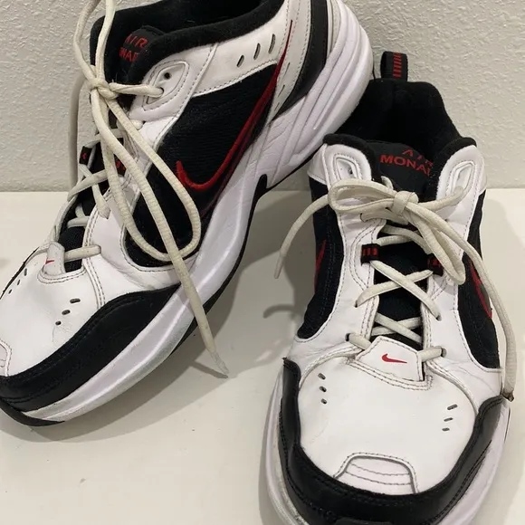 Nike Men's Air Monarch IV Training Shoes | Size