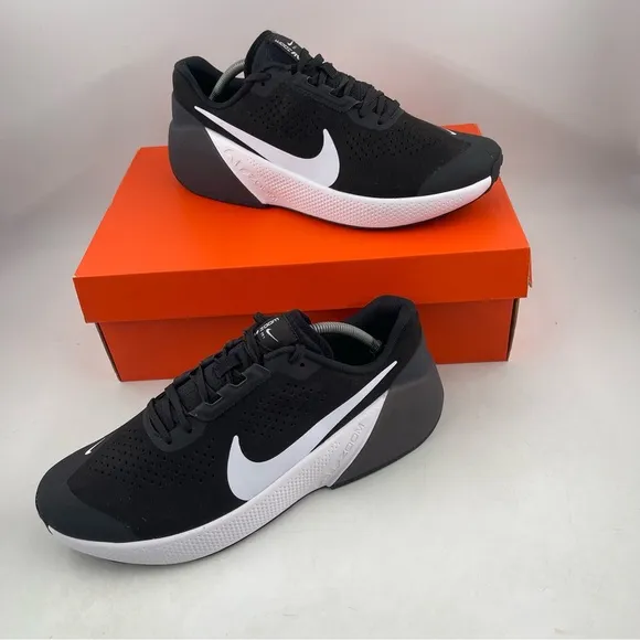 Nike Men’s Air Zoom TR1 Black White Low Top Lace Up Training Shoes - Size 11