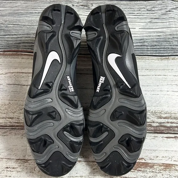 Nike Men's Alpha Menace-3 Shark Football Cleats Shoes Black/Iron Gray Size 12