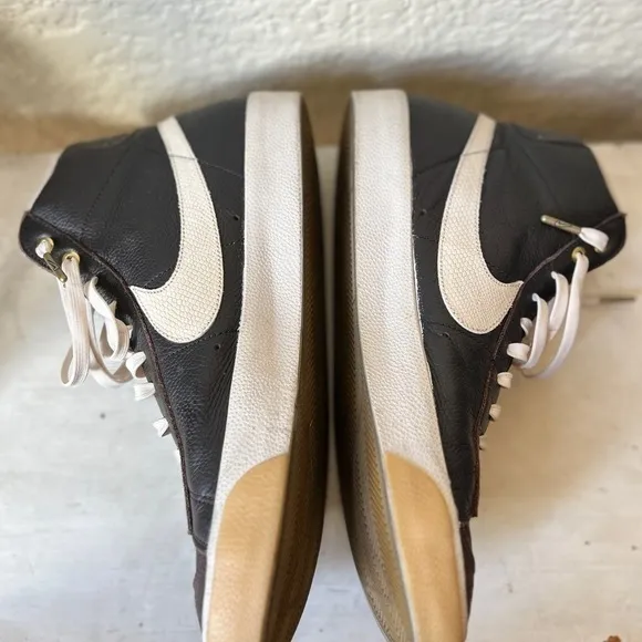 Nike Men’s brown Hi top lace up‎ sneakers shoes size 13