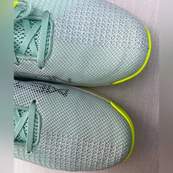 NIKE MENS NEW METCON 8 TRAINING SNEAKERS MINT SIZE 10.5