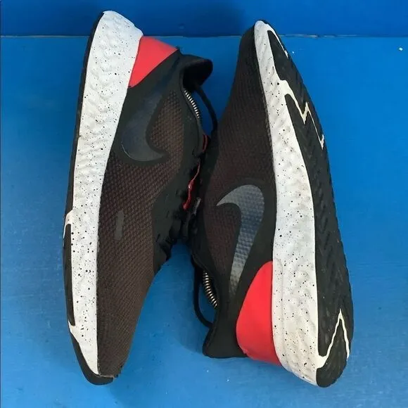 Nike Mens Revolution 5 BQ3204-003 Black Red Running Shoes Sneakers Size 10