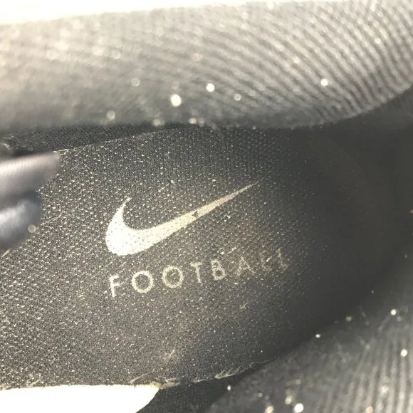 Nike Men's VTG Size 15 Football Black Closed Toe Lace-Up Sneakers 821030-011