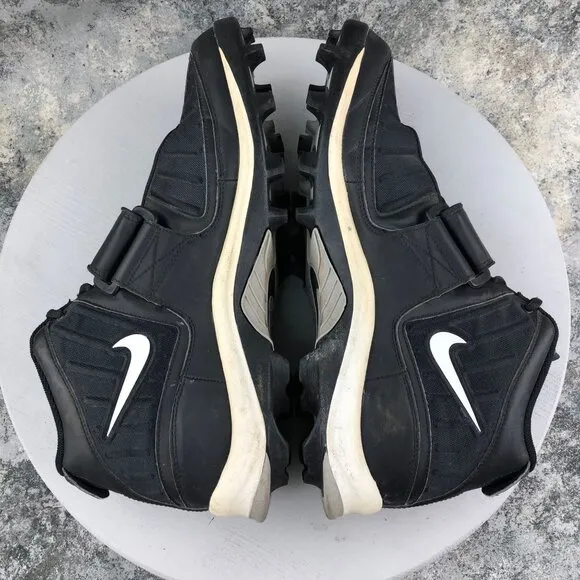 Nike Men's VTG Size 15 Football Black Closed Toe Lace-Up Sneakers 821030-011