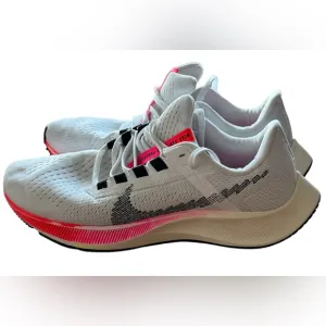 Nike men's White and Pink Running Shoes