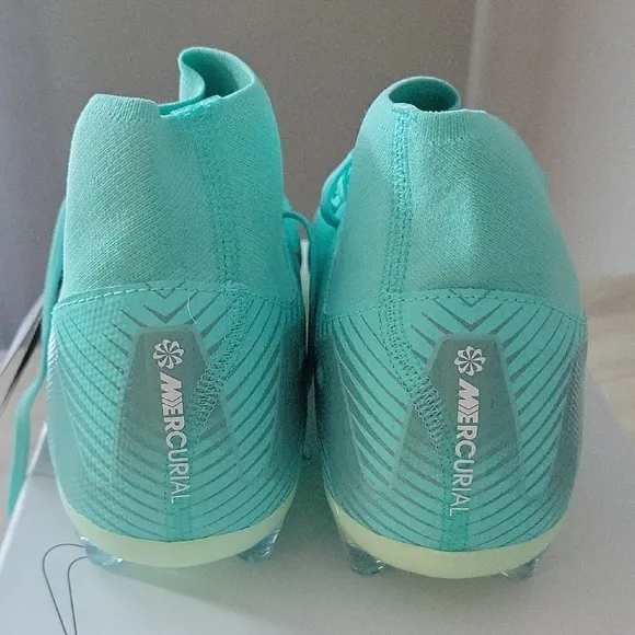 Nike Mercurial Superfly 10 Academy Soccer Cleats in Teal and Pink