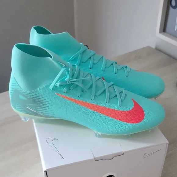 Nike Mercurial Superfly 10 Academy Soccer Cleats in Teal and Pink