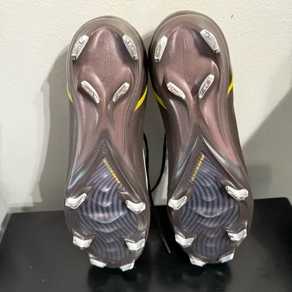 Nike Mercurial Vapor 1 RGN Elite Limited Edition U.S. Size 11.5 Dark Cinder/maze