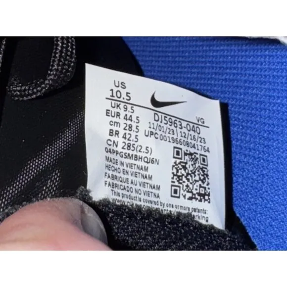 Nike Mercurial Vapor 15 Club FG Mens Soccer Cleats Size 10.5 Black Blue