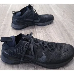 Nike Metcon Men's 10.5 DSX FlyKnit 2 Black Hyper Crimson Shoes Weight Training