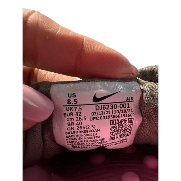 Nike Offline Pack Size 8.5 Men’s Shoe Light Smoke Gray‎ Rainbow Sneaker #s146-1