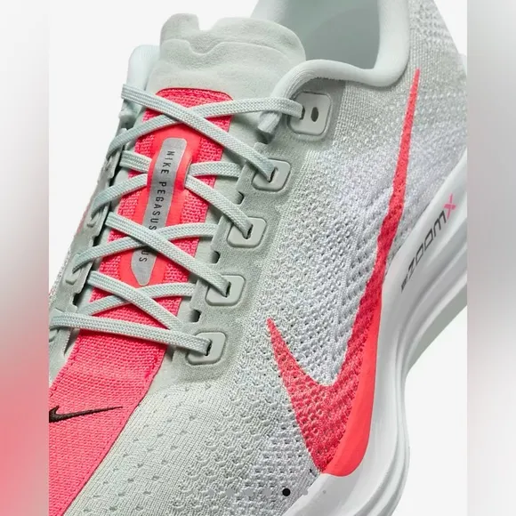 Nike Pegasus Plus Road Running Shoes 👟 New