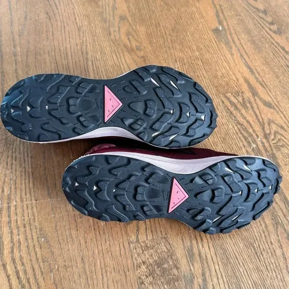 Nike Pegasus Trail 2 Hiking Off Road Shoes Women’s size 10.5