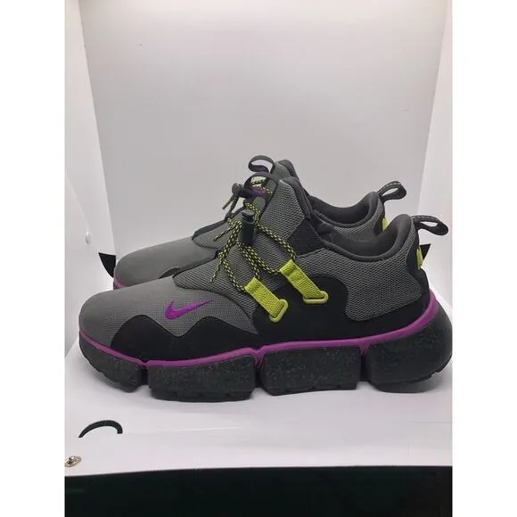 Nike Pocketknife DM SU‎ River Rock Biolet Black Size 11.5 AH9709-001 EUC