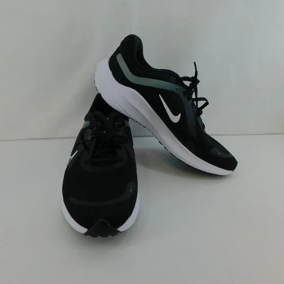 Nike Quest 5 Black White Running Sneakers Men's Size 9 New in Box Shoes