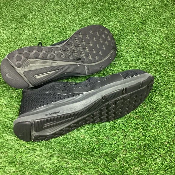 Nike Quest Running Road shoes Black 11.5