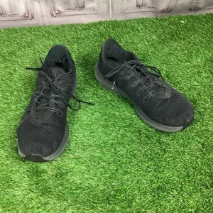 Nike Quest Running Road shoes Black 11.5