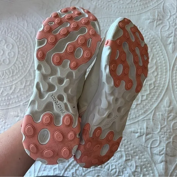 NIKE REACT ELEMENT 55‎ PHANTOM Tennis shoes