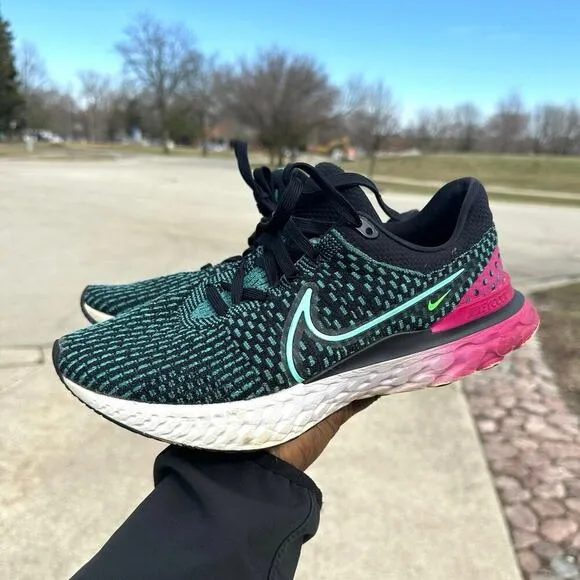 Nike React Infinity Run Flyknit 3 Women's Road Running Athletic Shoes Size 10.5