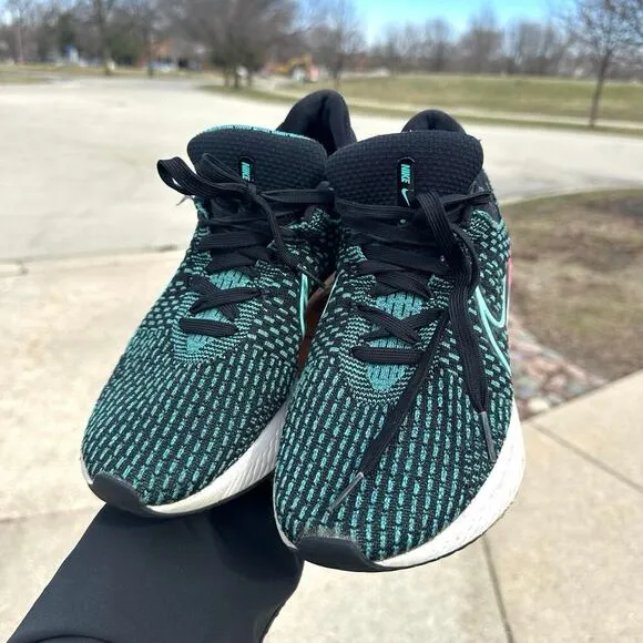 Nike React Infinity Run Flyknit 3 Women's Road Running Athletic Shoes Size 10.5