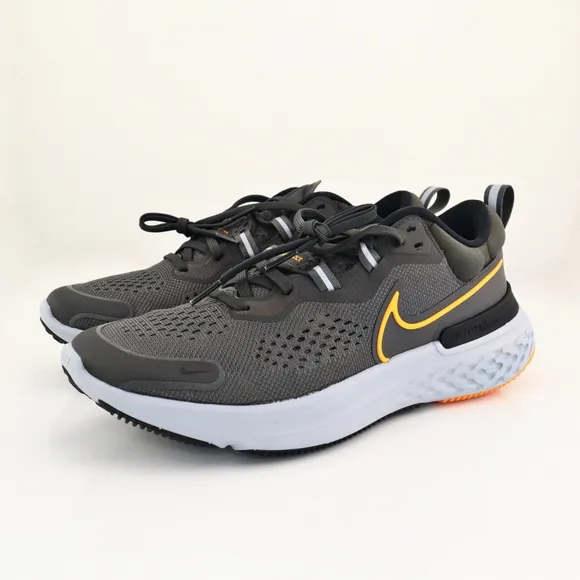 NIKE REACT MILER 2 (CW7121 - 200) ,Men's ROAD RUNNING Shoes Size 8