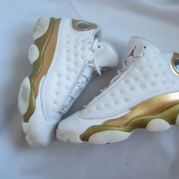 Nike Retro Air Jordan 13 XIII Tennis Basketball Shoes White Gold Youth Size 4.5Y