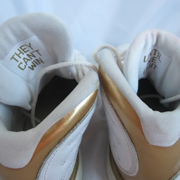 Nike Retro Air Jordan 13 XIII Tennis Basketball Shoes White Gold Youth Size 4.5Y