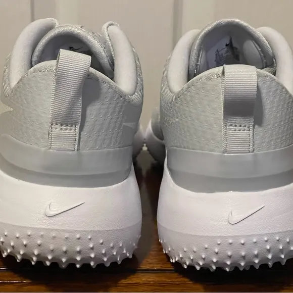 Nike Roshe G Tour Golf Cleats Shoes White Gray CD6066-002 Womens Size 9.5 NEW