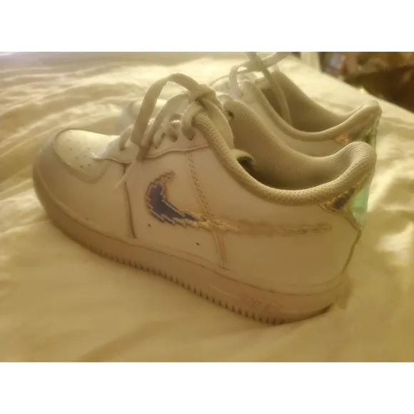 Nike Sneakers Voor Jongens tennis shoes Holographic Size 2.5y