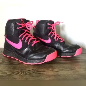 Nike Stasis ACG Tennis Shoes Youth Girls Size 6Y Black Hot Pink Hightops Neon.