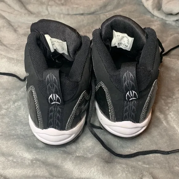 Nike Team Code D Shoes