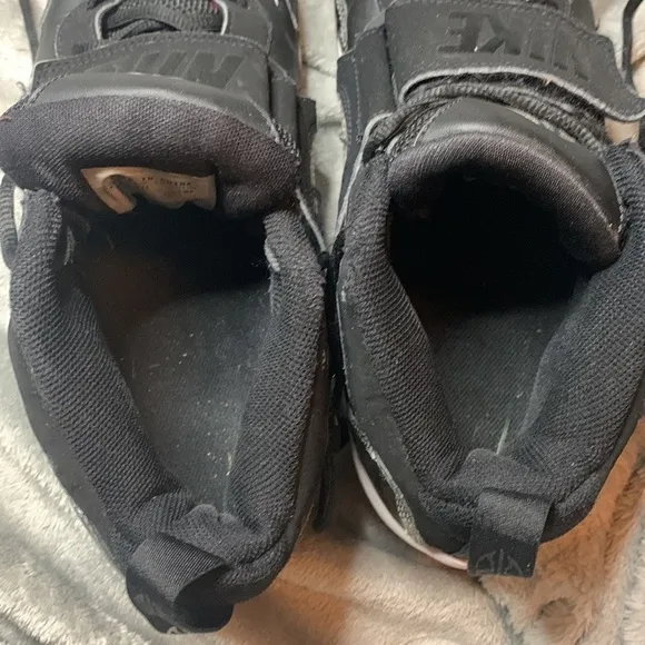 Nike Team Code D Shoes