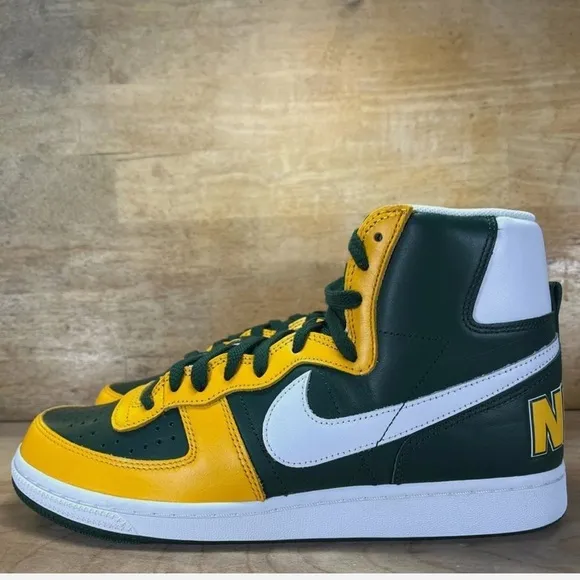 Nike Terminator High top  green and yellow size men’s 11.5 weekend price…