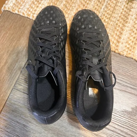 Nike Tiempo Legend 8 Kinetic Black  Soccer Cleats AT6107-010 Young Men Size 6