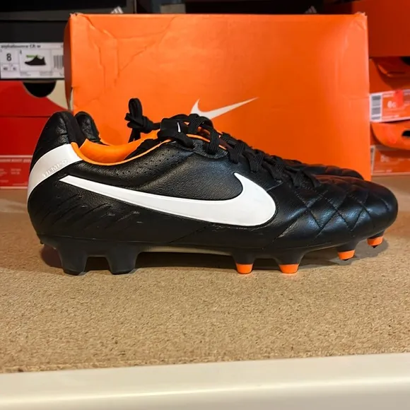 Nike Tiempo Legend IV FG soccer cleats football shoes 454316 018 new Mens Size 7