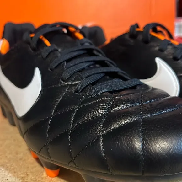 Nike Tiempo Legend IV FG soccer cleats football shoes 454316 018 new Mens Size 7