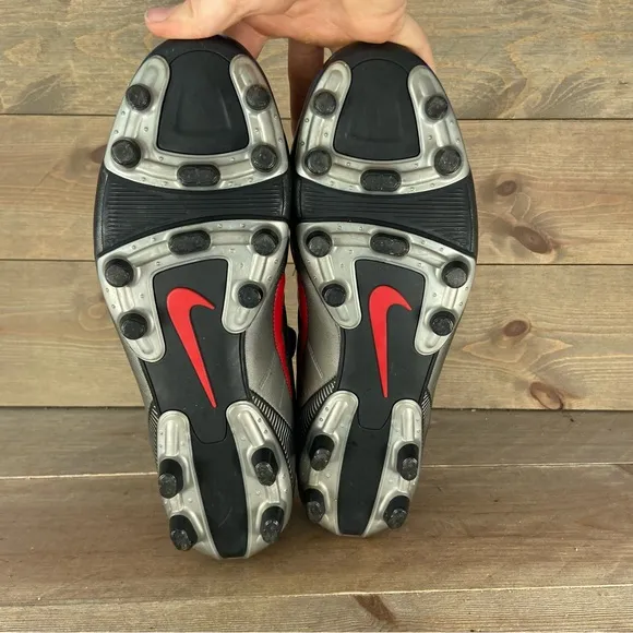 nike tiempo park FG mens size 12 soccer cleats black leather athletic shoes