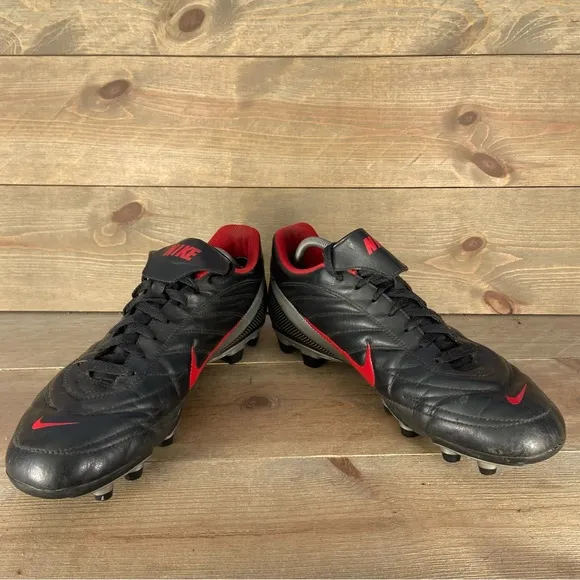 nike tiempo park FG mens size 12 soccer cleats black leather athletic shoes