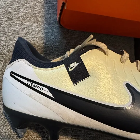 Nike tiempo SG-PRO cleats