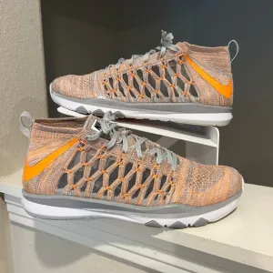 Nike Train Ultrafast Flyknit Mens Size 11 Orange Training Shoes Sneakers