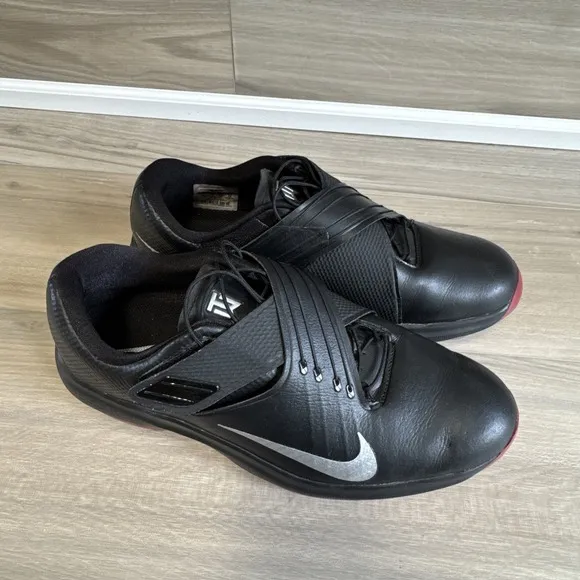 Nike TW 2017 Tiger Woods Golf Shoes Cleats Mens Size 10 880955 001