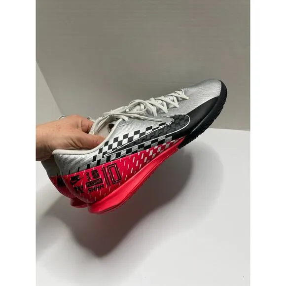 Nike Vapor 13 Academy NJR Indoor Soccer Shoes Size 10.5 Mens Shoe
