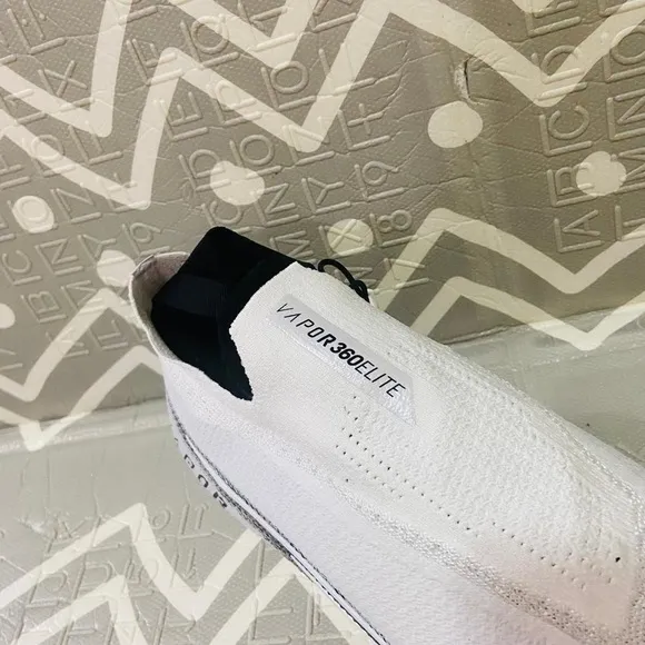 Nike Vapor Edge 360 Elite Flyknit football shoes