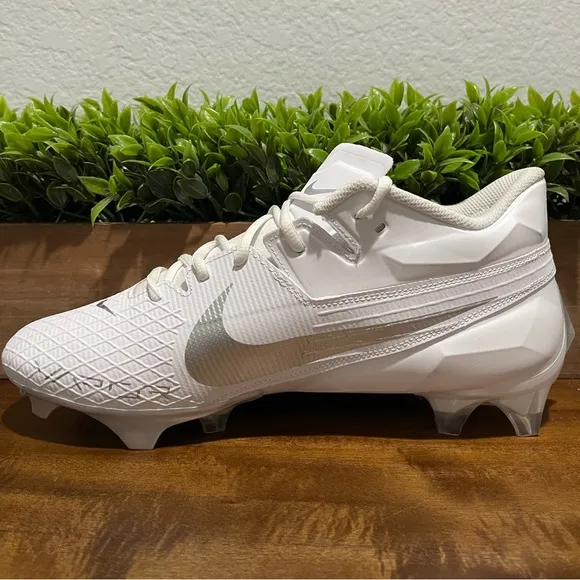 Nike Vapor Edge Elite 360 2 Football Cleats White DA5457-100 Men’s Size 11 NEW