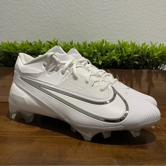 Nike Vapor Edge Elite 360 2 Football Cleats White DA5457-100 Men’s Size 11 NEW