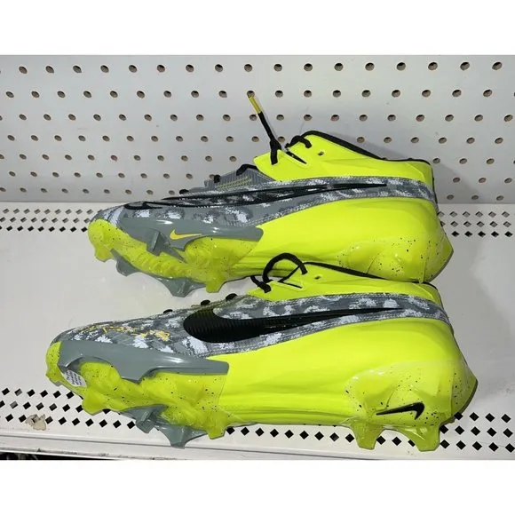 Nike Vapor Edge Elite 360 2 Razor Sharp Cuts Mens Football Cleats Size 12