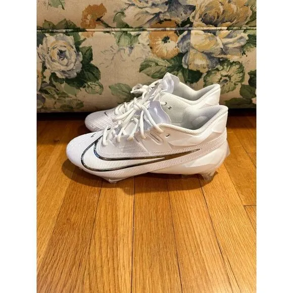 Nike Vapor Edge Elite 360 2 White Football Cleats DA5457-100 Men’s Size 9.5